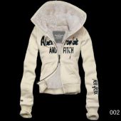 Продаю со слезами Abercrombie & Fitch худи, размер XL но на мой 48 в груди маловат. Покупала за 1700